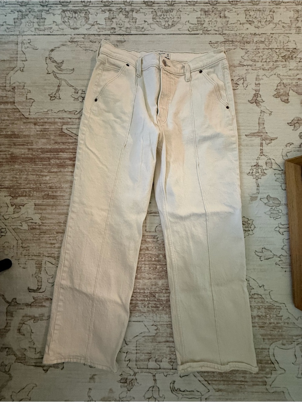Abercrombie & Fitch Cream Straight Jeans